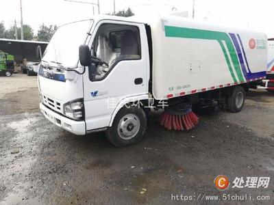 东风多利卡洒水扫路车转让 大品牌环卫设备，免费包送到家