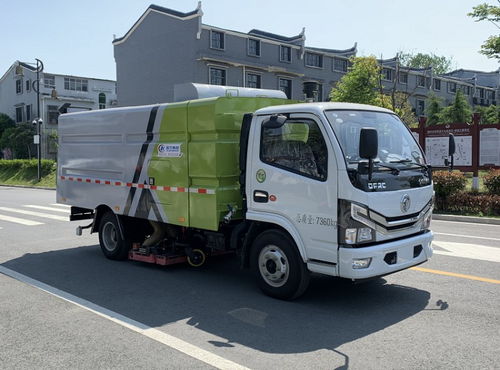 自动扫路车与8方扫路车价格解析 环卫车辆投资指南